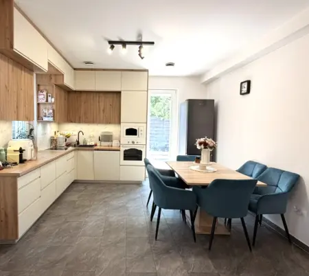 Eladó ikerház, Újhartyán 2 szoba 67 m² 79.9 M Ft