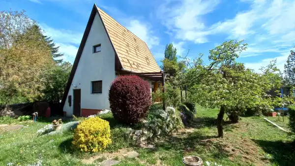 Eladó nyaraló, Alcsútdoboz 1+1 szoba 20 m² 15.5 M Ft