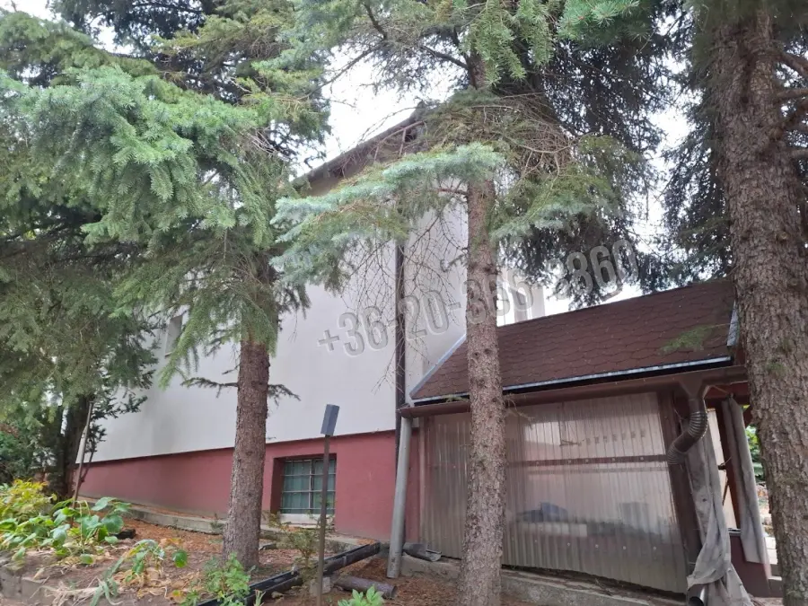 eladó nyaraló, Biatorbágy
