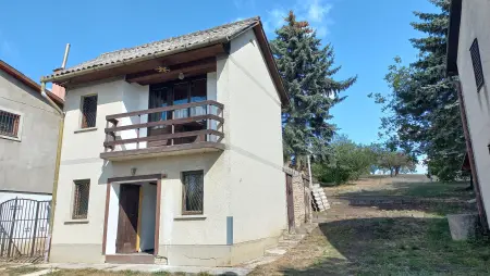 Eladó nyaraló, Bicske 1+1 szoba 30 m² 24.5 M Ft