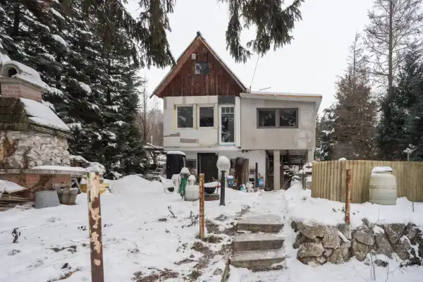 Eladó nyaraló, Diósjenő 1+2 szoba 65 m² 29.9 M Ft