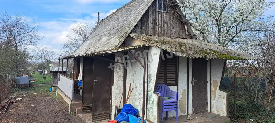eladó nyaraló, Kisapostag