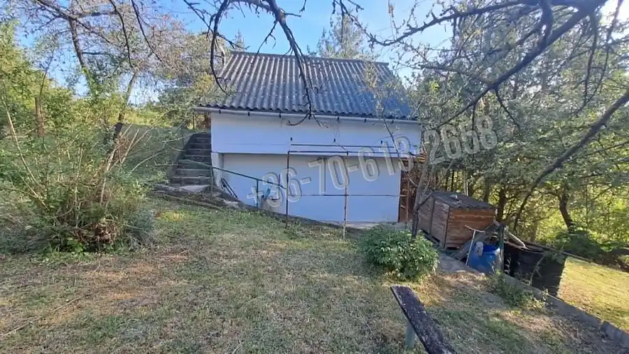 eladó nyaraló, Lábatlan