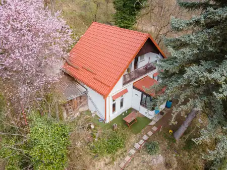 Eladó nyaraló, Nagymaros 3 szoba 83 m² 75 M Ft