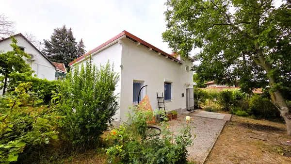 Eladó nyaraló, Vonyarcvashegy 1+1 szoba 50 m² 68.8 M Ft