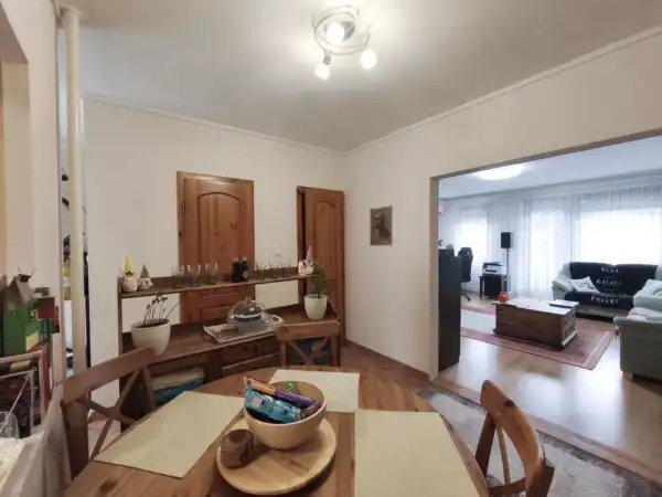 Eladó panellakás, Budapest, III. kerület 1+2 szoba 67 m² 99.9 M Ft
