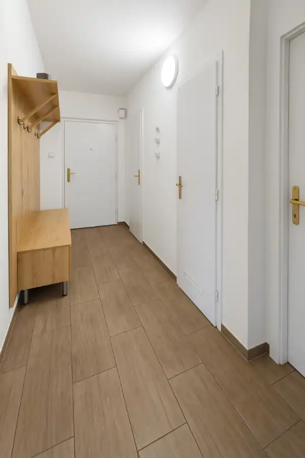 Eladó panellakás, Budapest, III. kerület 3 szoba 66 m² 78.9 M Ft