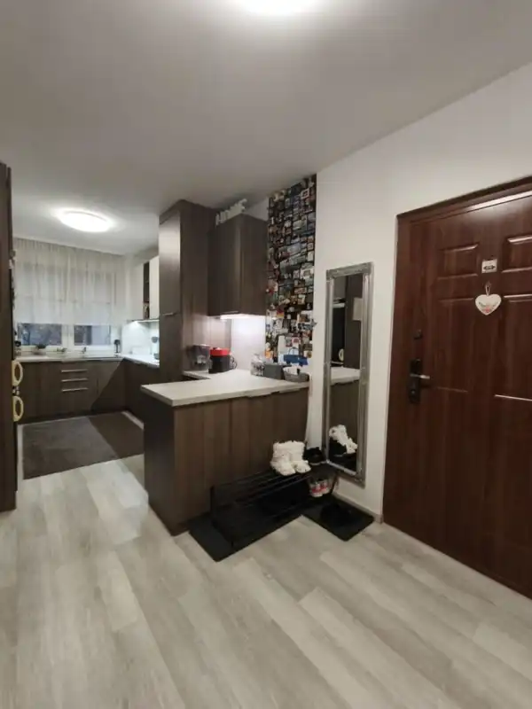 Eladó panellakás, Budapest, III. kerület 3+1 szoba 75 m² 105 M Ft