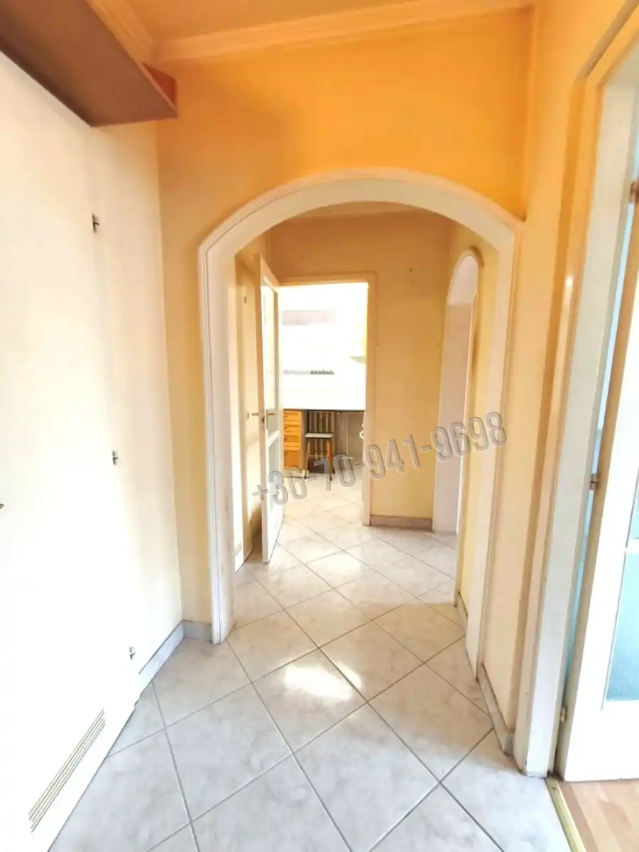 eladó panellakás, Budapest, III. kerület