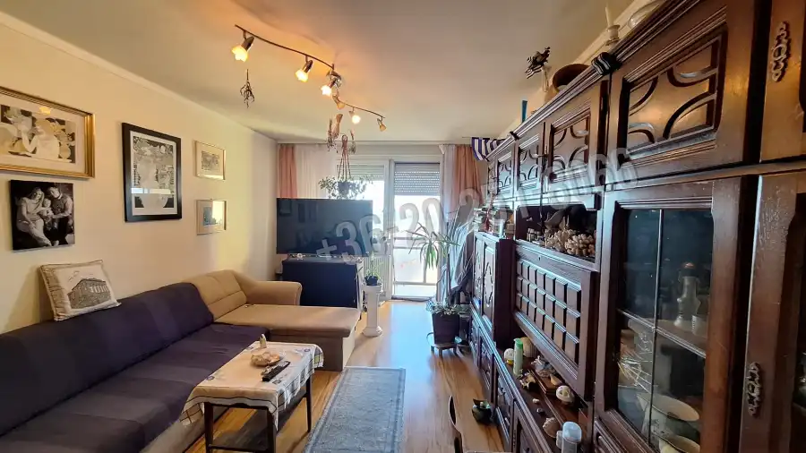 eladó panellakás, Budapest, XV. kerület