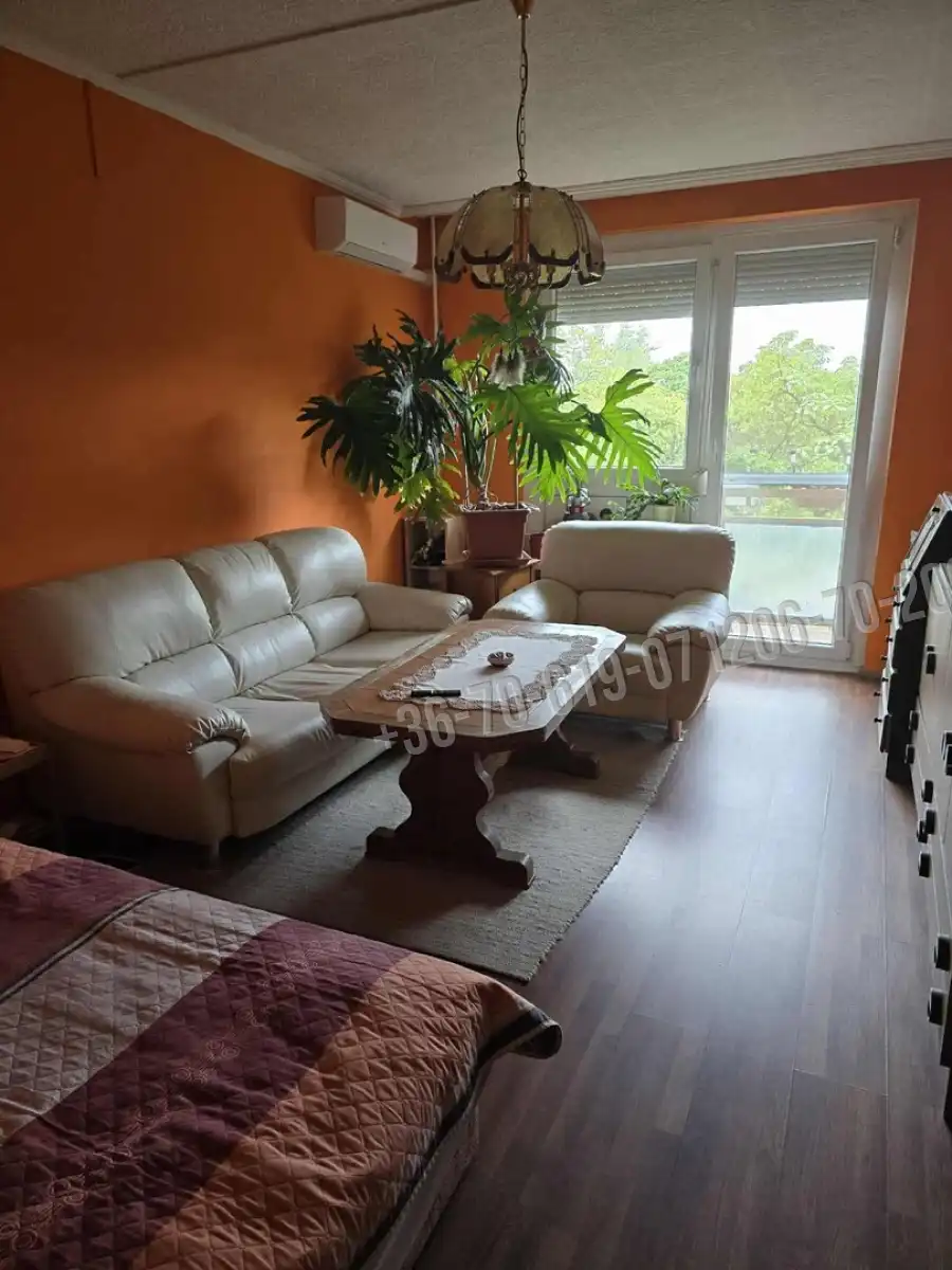 eladó panellakás, Budapest, XV. kerület