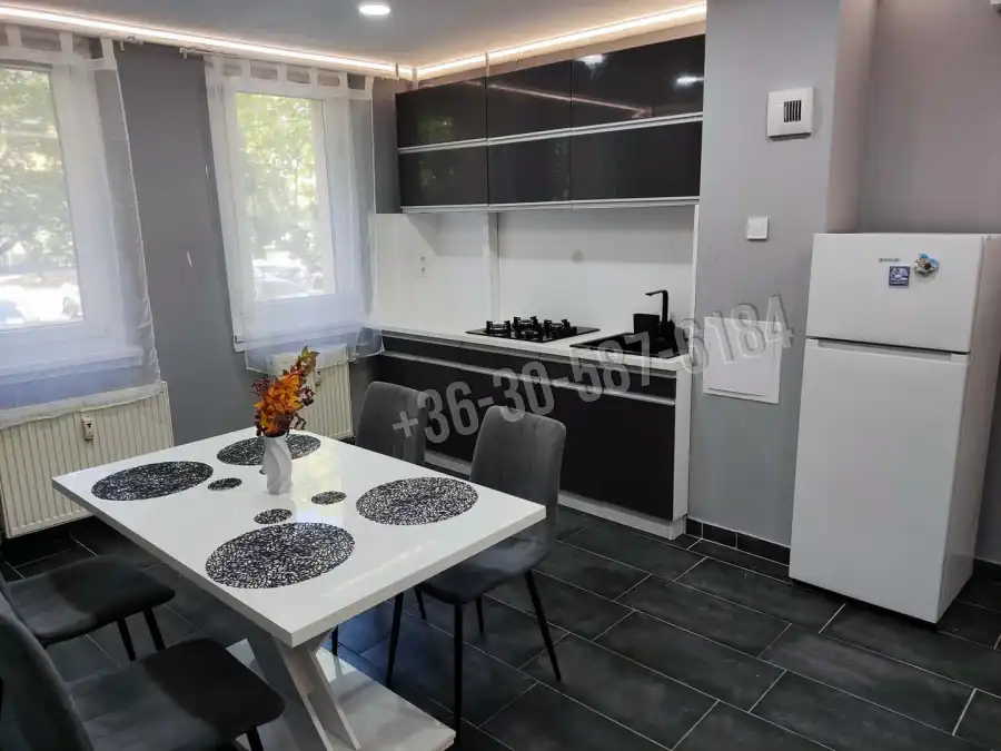 eladó panellakás, Budapest, XX. kerület