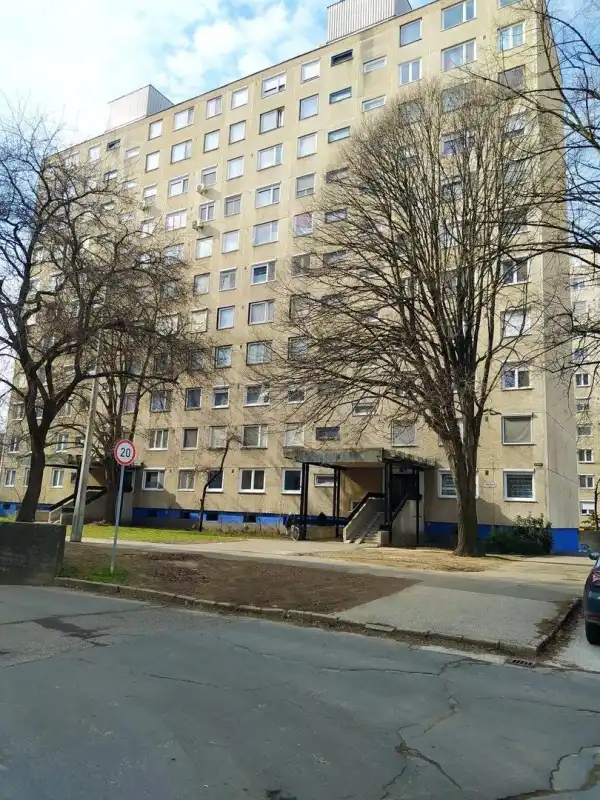 Eladó panellakás, Debrecen 3 szoba 55 m² 47.5 M Ft