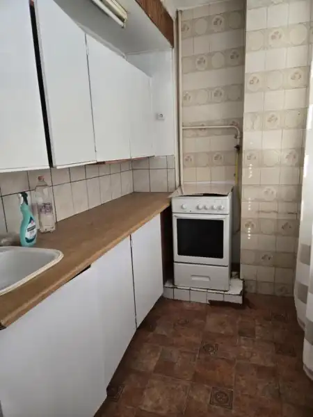 eladó panellakás, Dunaújváros