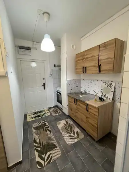 eladó panellakás, Dunaújváros