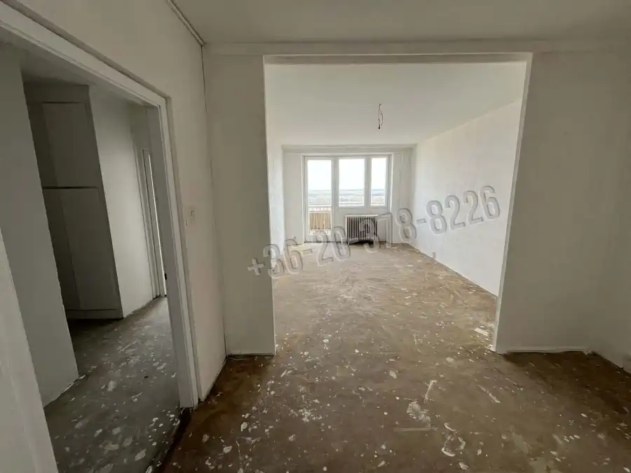 eladó panellakás, Dunaújváros