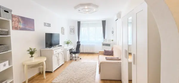 Eladó panellakás, Dunaújváros 2 szoba 53 m² 34.7 M Ft
