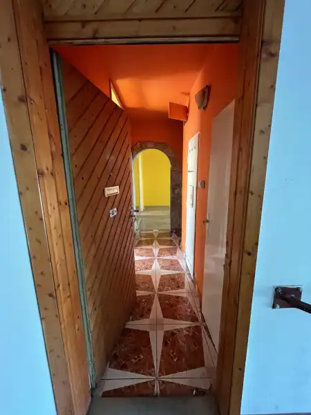 eladó panellakás, Dunaújváros