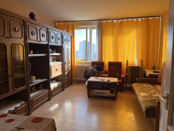 Eladó panellakás, Dunaújváros 1 szoba 30 m² 19.9 M Ft