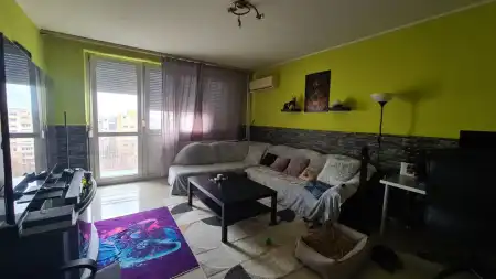 eladó panellakás, Dunaújváros