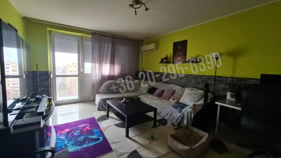 eladó panellakás, Dunaújváros