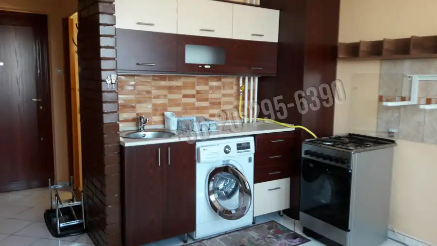 eladó panellakás, Dunaújváros