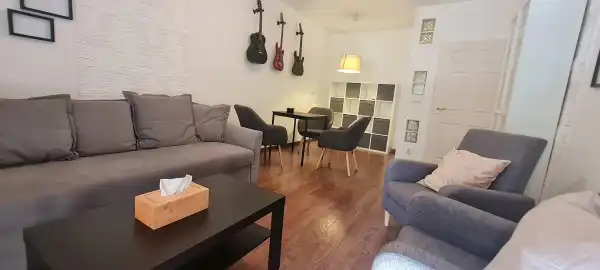 Eladó panellakás, Dunaújváros 2+1 szoba 58 m² 37.5 M Ft