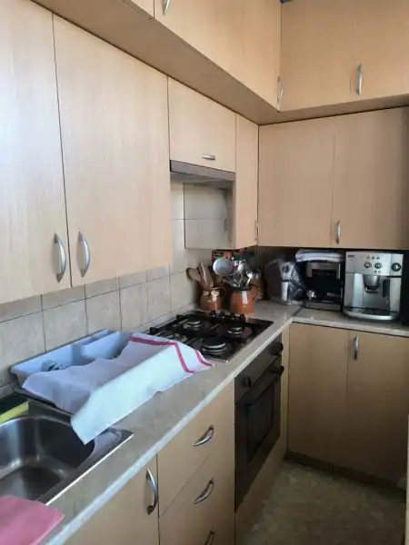 eladó panellakás, Dunaújváros