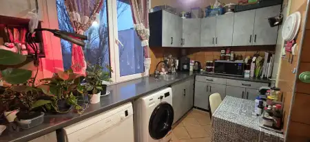 eladó panellakás, Dunaújváros