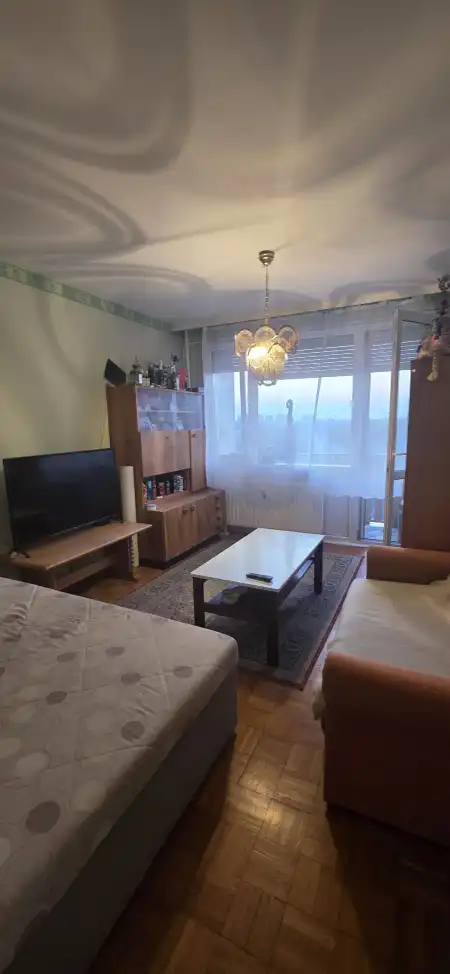 eladó panellakás, Dunaújváros