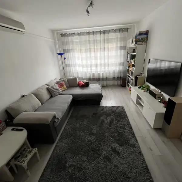 Eladó panellakás, Dunaújváros 1+1 szoba 47 m² 32.9 M Ft