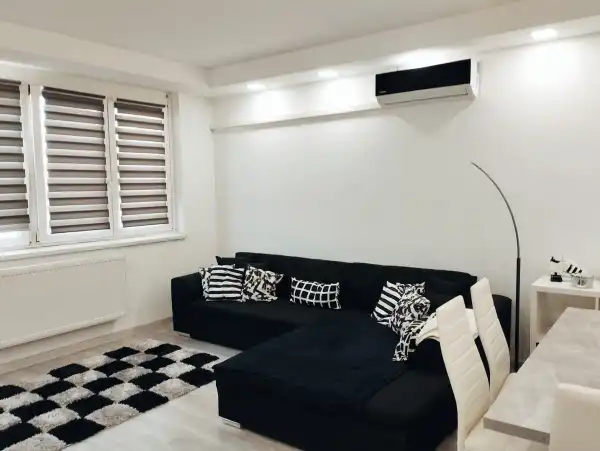 Eladó panellakás, Dunaújváros 1+1 szoba 47 m² 36.5 M Ft