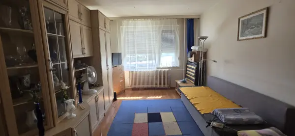 Eladó panellakás, Dunaújváros 1 szoba 35 m² 23.9 M Ft