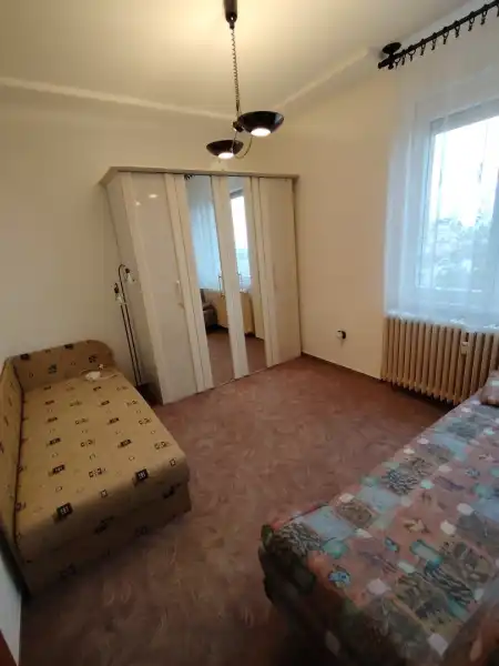 eladó panellakás, Dunaújváros