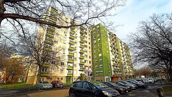 Eladó panellakás, Győr 1 szoba 37 m² 36.8 M Ft