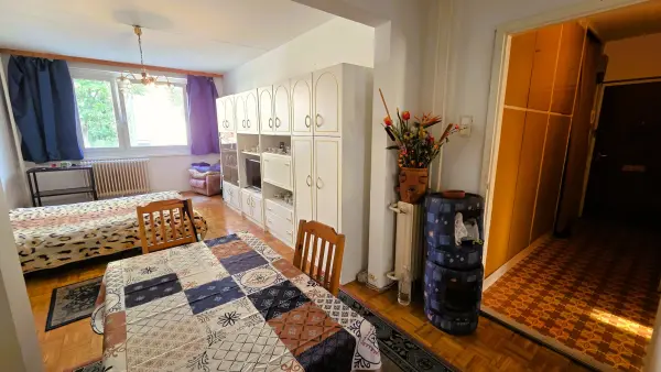 Eladó panellakás, Győr 2 szoba 53 m² 41.8 M Ft