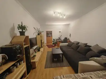 eladó panellakás, Győr