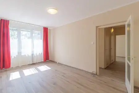 eladó panellakás, Kecskemét