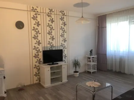 eladó panellakás, Mosonmagyaróvár
