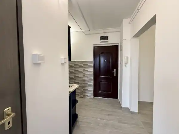 Eladó panellakás, Oroszlány 1+2 szoba 36 m² 29.5 M Ft