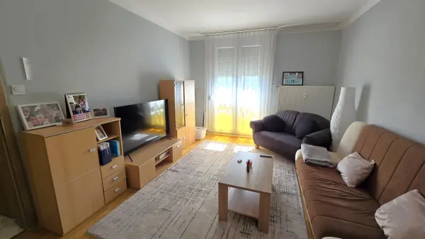 Eladó panellakás, Pécs 1+1 szoba 47 m² 48.5 M Ft
