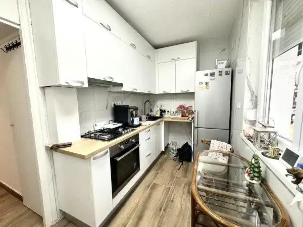 Eladó panellakás, Sopron 2 szoba 49 m² 55 M Ft