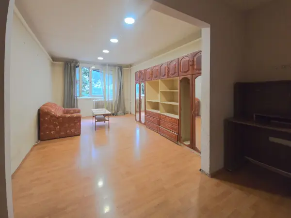 Eladó panellakás, Sopron 3 szoba 65 m² 49.9 M Ft