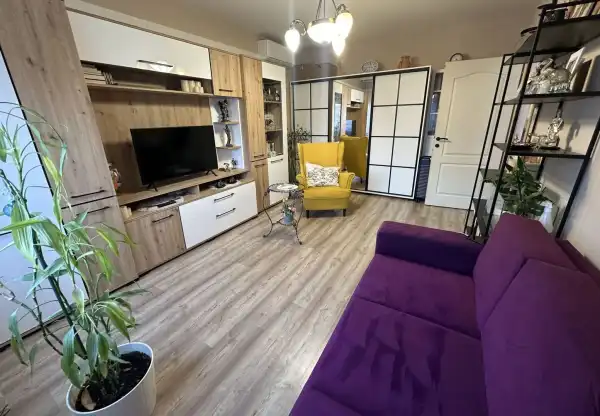 Eladó panellakás, Szeged 2 szoba 48 m² 50.9 M Ft