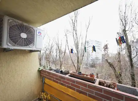 eladó panellakás, Szeged