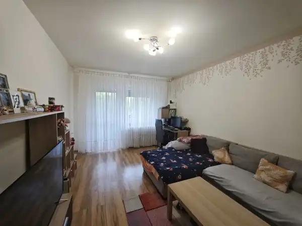 Eladó panellakás, Szeged 2 szoba 55 m² 52.7 M Ft