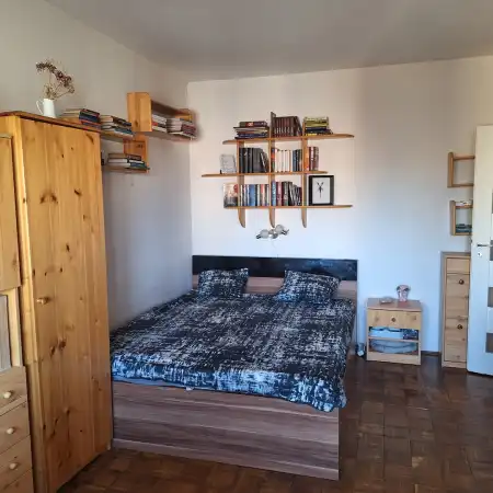 eladó panellakás, Székesfehérvár