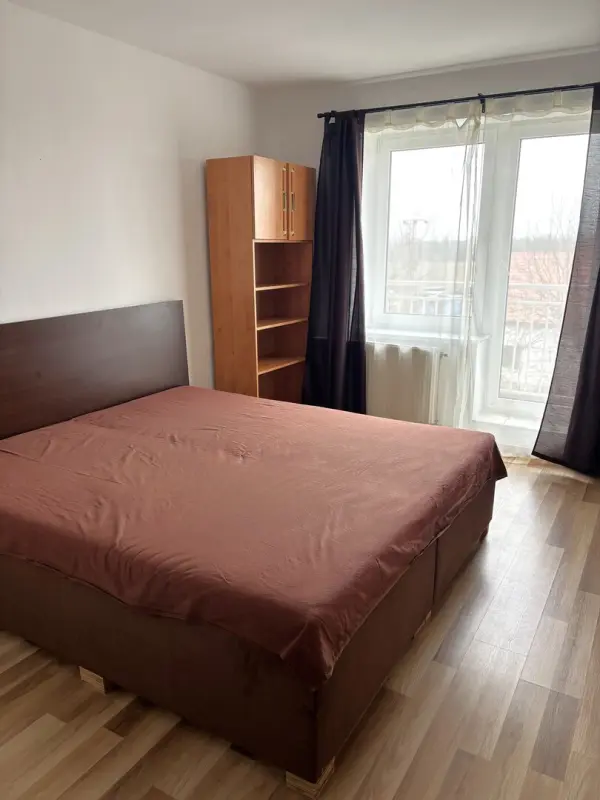 Eladó panellakás, Táborfalva 2 szoba 54 m² 28.5 M Ft