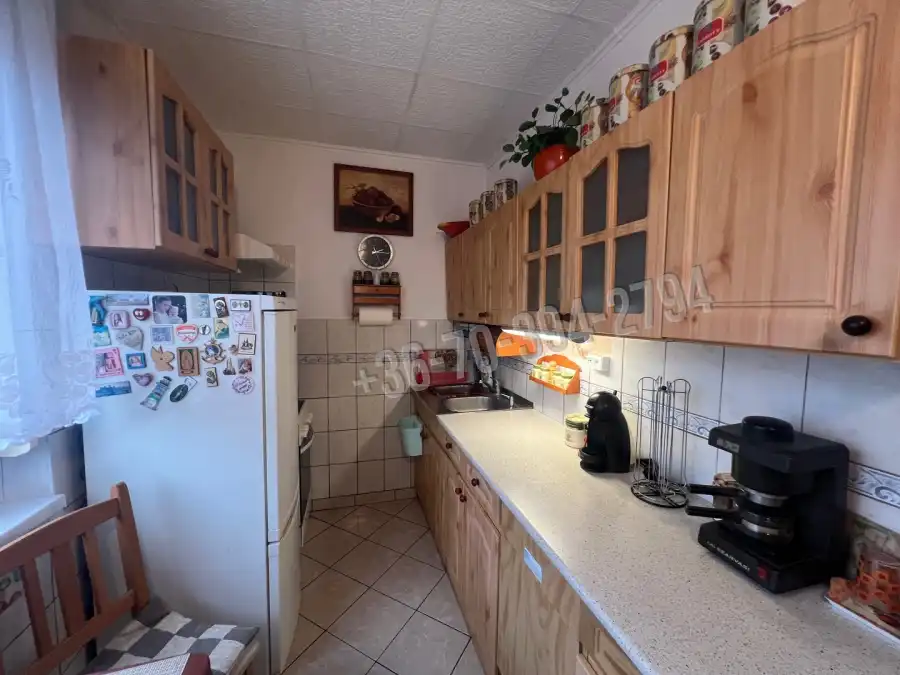 eladó panellakás, Tatabánya