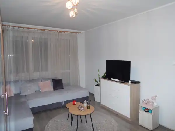 Eladó panellakás, Tatabánya 2 szoba 49 m² 44 M Ft
